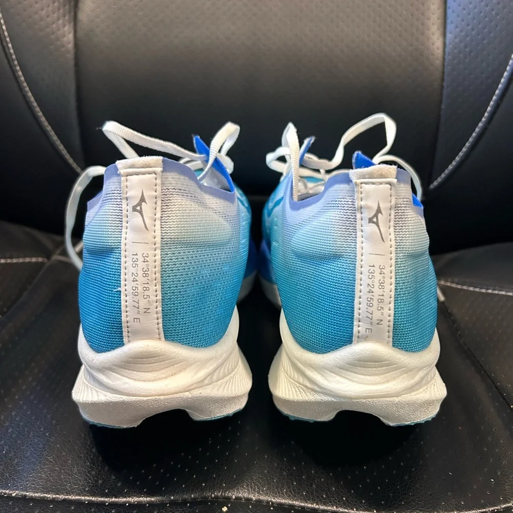 Mizuno Wave Rebellion Pro 2 Running Shoes - Picture 3 of 5